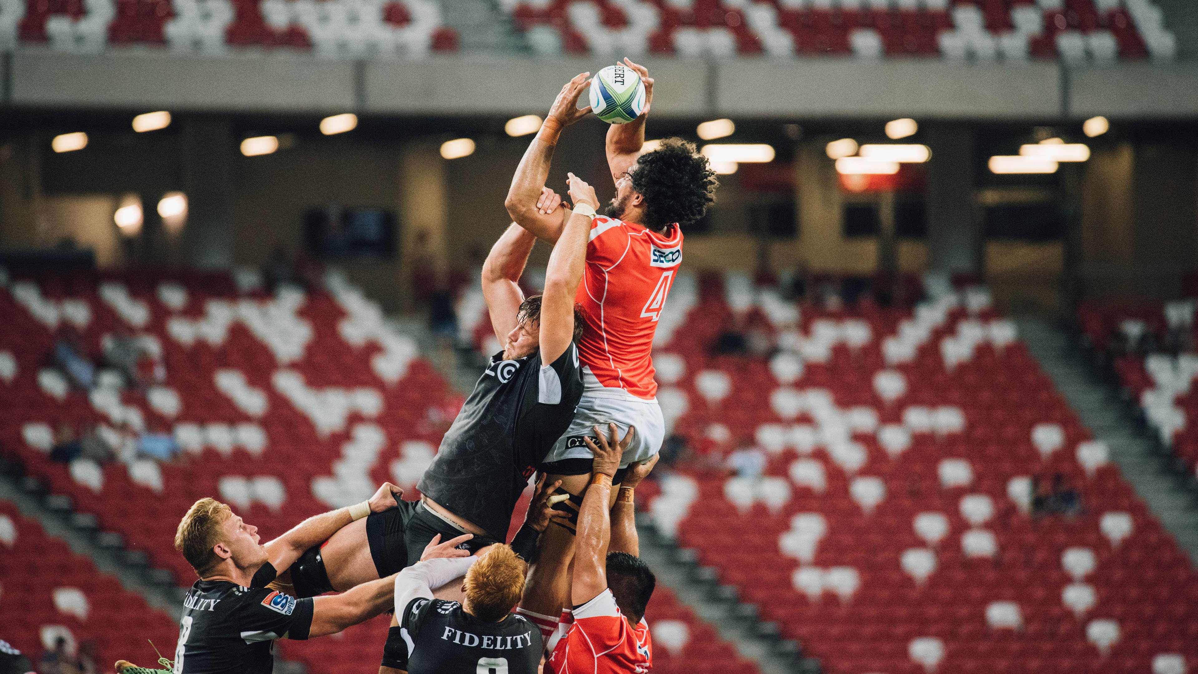 史密斯后程发力力压群雄，史密斯shc